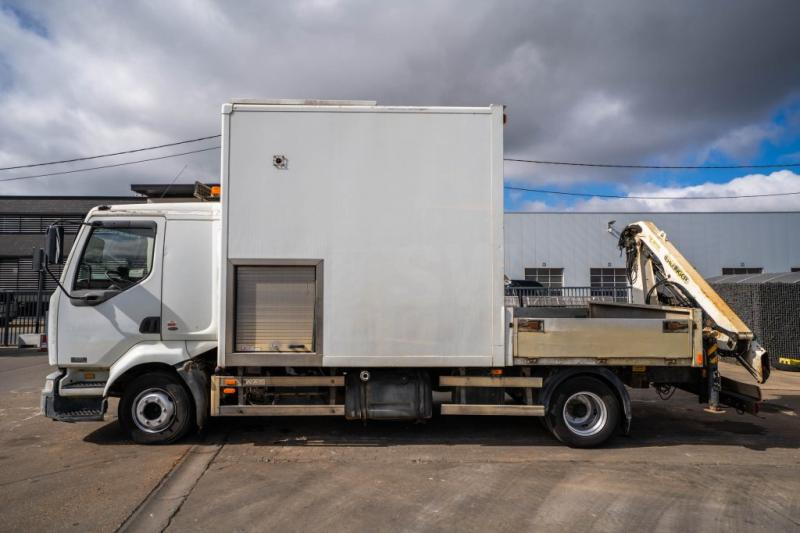 Camión caja abierta, Camión grúa Renault MIDULM 220 DCI - PAFLINGER PK 6001: foto 6