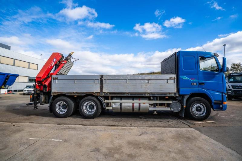Volvo FH 12-340 - HMF 2420 K6 (2012) - Camión caja abierta, Camión grúa: foto 3 Volvo FH 12-340 - HMF 2420 K6 (2012) - Camión caja abierta, Camión grúa: foto 3