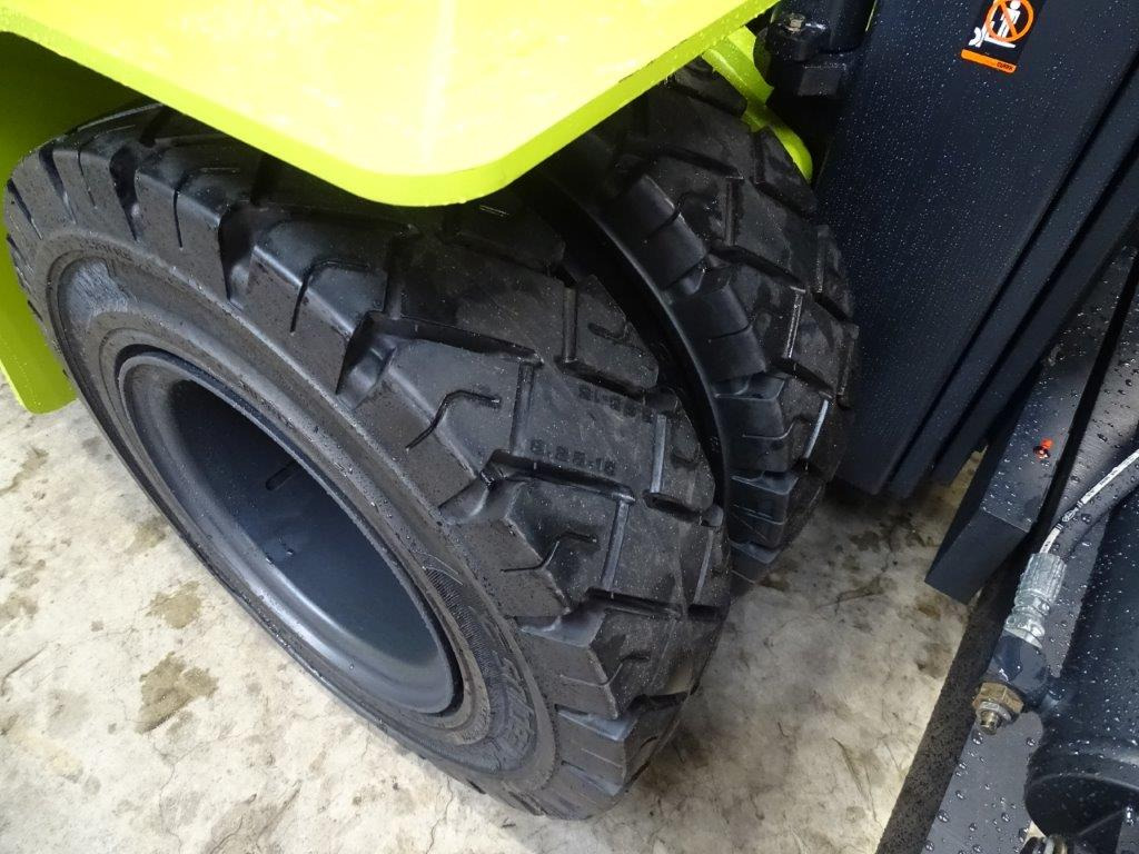 Clark C80D900 - TRIPLEX - DEMO - Carretilla elevadora diésel: foto 2 Clark C80D900 - TRIPLEX - DEMO - Carretilla elevadora diésel: foto 2