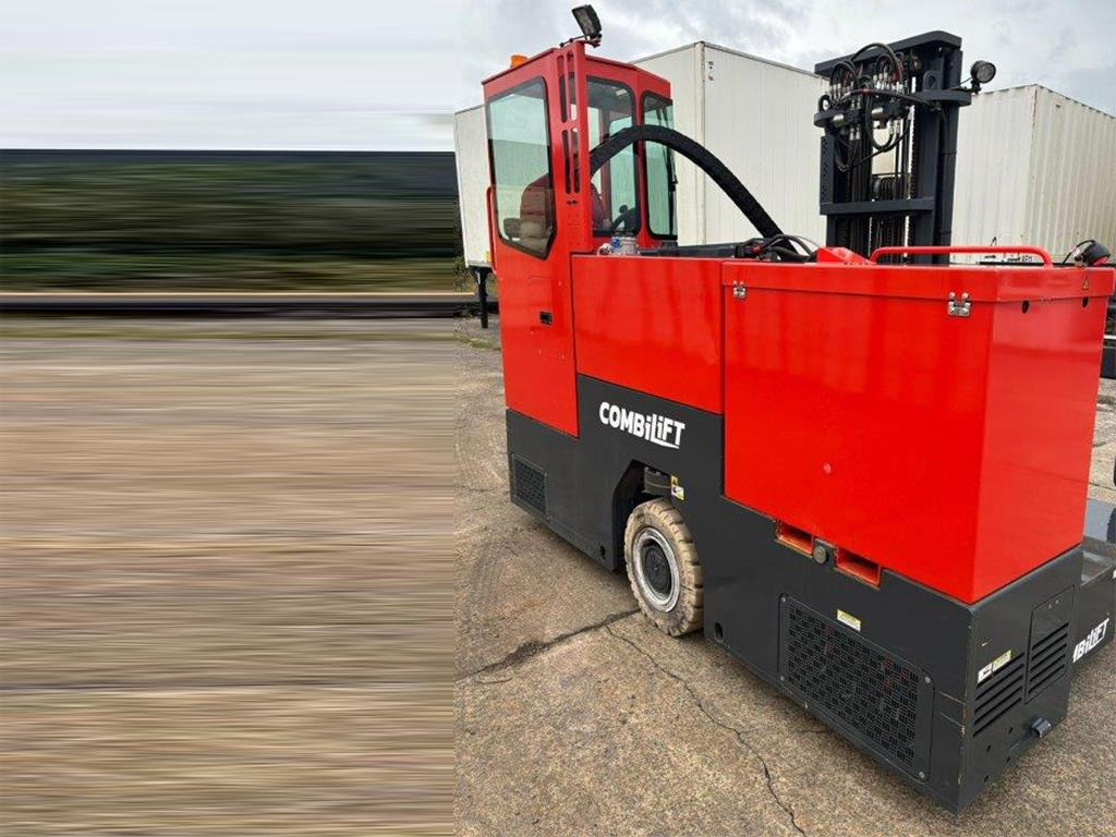 Combilift C3000 STE - TRIPLEX - Carretilla de 4 vías: foto 4 Combilift C3000 STE - TRIPLEX - Carretilla de 4 vías: foto 4
