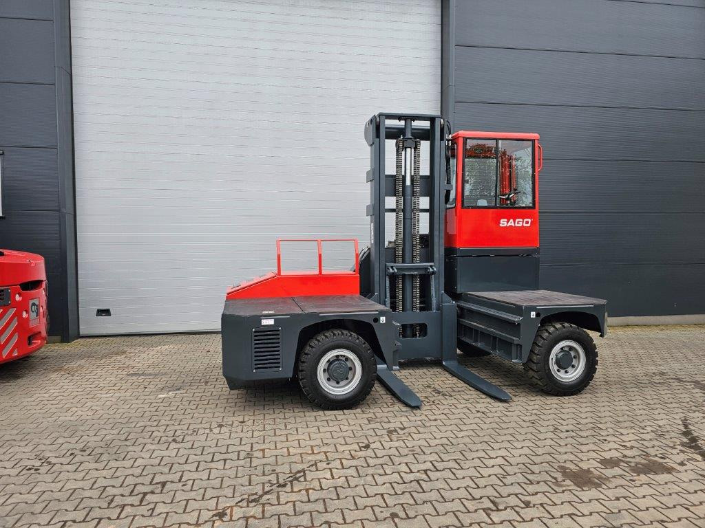 Fantuzzi SF60U - Carretilla de carga lateral: foto 1 Fantuzzi SF60U - Carretilla de carga lateral: foto 1