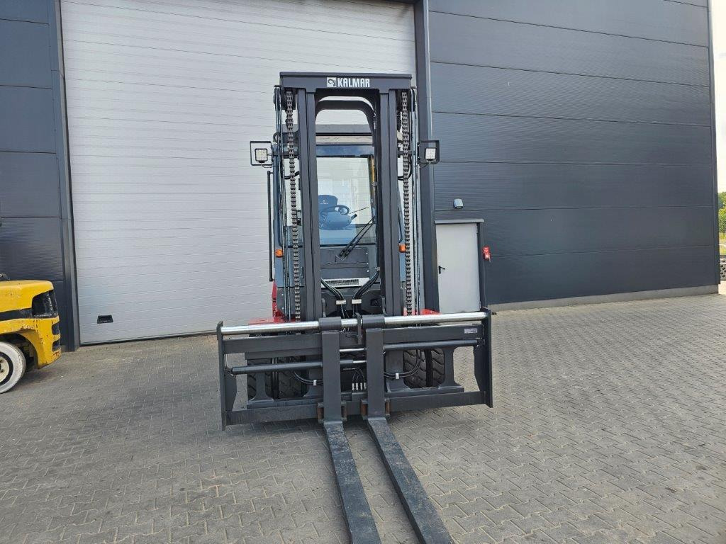 Kalmar DCE80-6 - Empty Containers Handler - Carretilla elevadora diésel: foto 4 Kalmar DCE80-6 - Empty Containers Handler - Carretilla elevadora diésel: foto 4