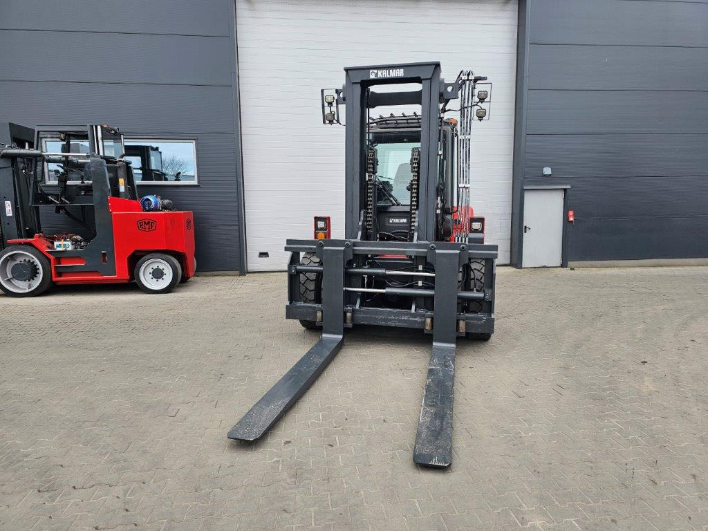 Kalmar DCG160-12 - FREIHUB - Carretilla elevadora diésel: foto 4 Kalmar DCG160-12 - FREIHUB - Carretilla elevadora diésel: foto 4