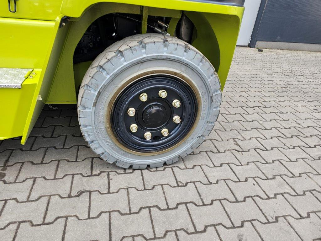 SAGO C80D - Container-Indoor-Stapler - Carretilla elevadora diésel: foto 2 SAGO C80D - Container-Indoor-Stapler - Carretilla elevadora diésel: foto 2