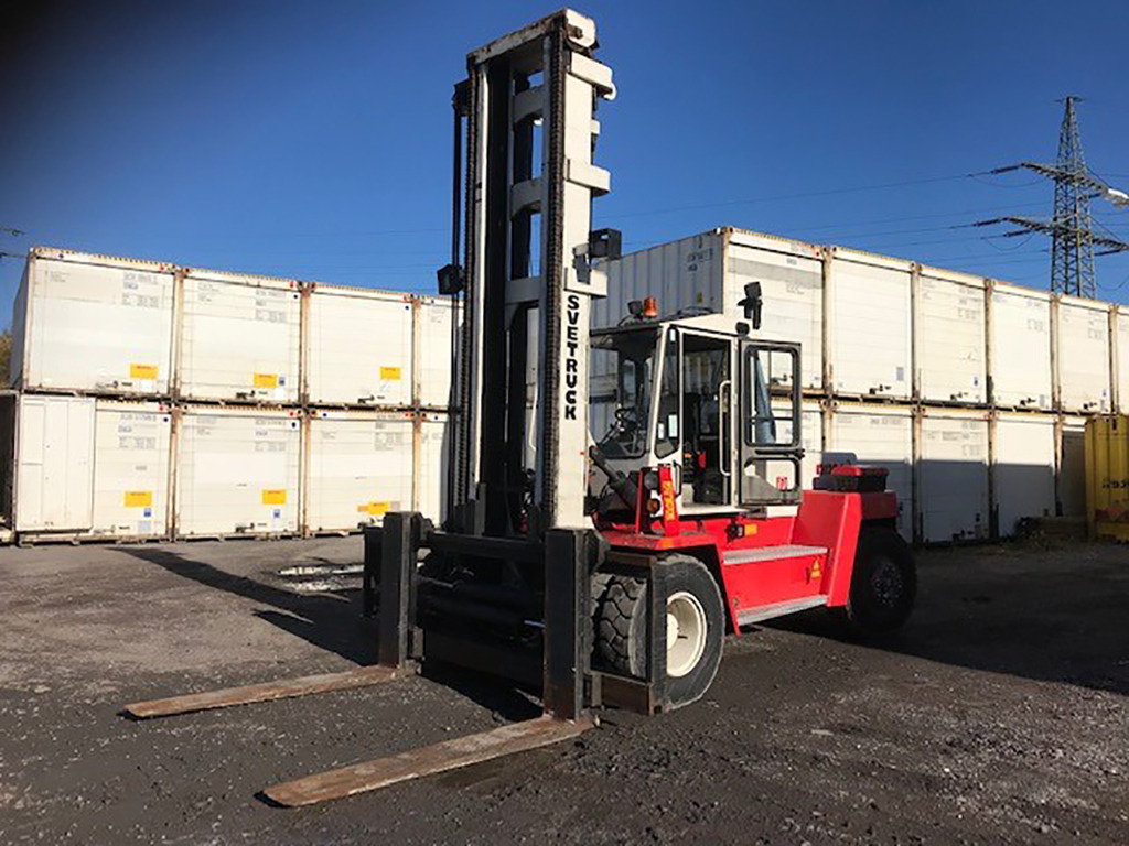 Svetruck 12120-35 - Carretilla elevadora diésel: foto 1 Svetruck 12120-35 - Carretilla elevadora diésel: foto 1