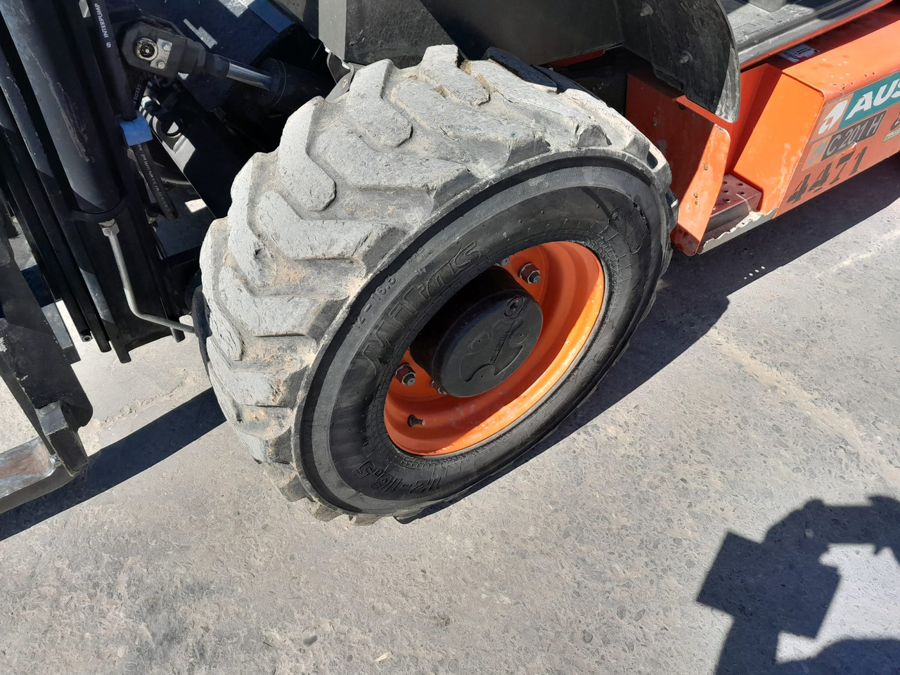 Carretilla elevadora AUSA C201HX4: foto 14 Carretilla elevadora AUSA C201HX4: foto 14