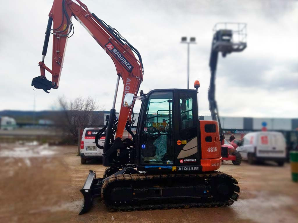 HITACHI ZX85USB-6 - Miniexcavadora: foto 5 HITACHI ZX85USB-6 - Miniexcavadora: foto 5