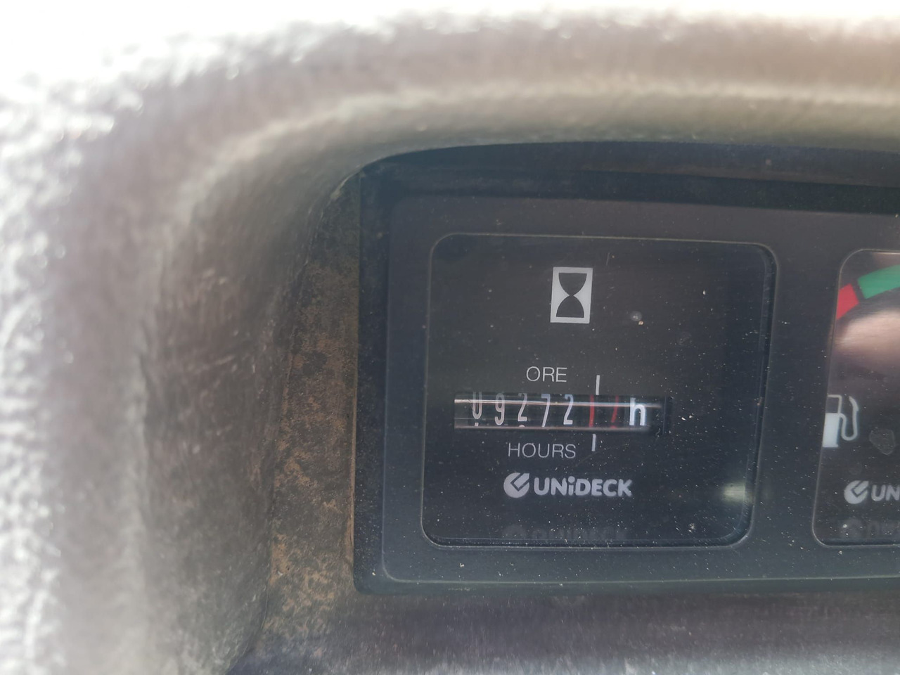 Manipulador telescópico MANITOU MRT1742: foto 13