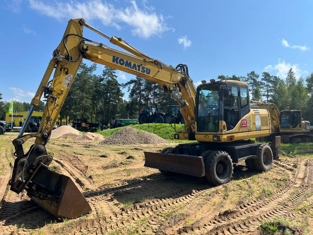 Komatsu PW 160-7 - Excavadora de ruedas: foto 1 Komatsu PW 160-7 - Excavadora de ruedas: foto 1