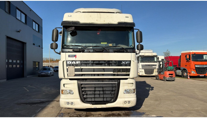 DAF XF 105.460 (BOITE MANUELLE / MANUAL GEARBOX) - Cabeza tractora: foto 2 DAF XF 105.460 (BOITE MANUELLE / MANUAL GEARBOX) - Cabeza tractora: foto 2
