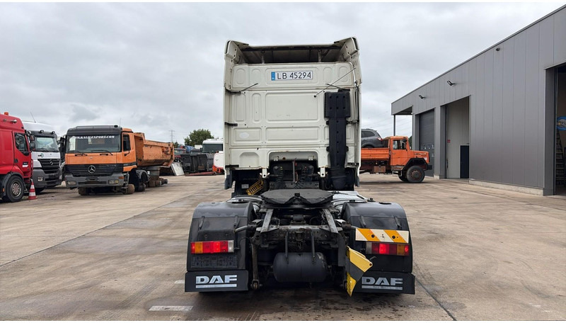 DAF XF 105.460 (BOITE MANUELLE / MANUAL GEARBOX) - Cabeza tractora: foto 5 DAF XF 105.460 (BOITE MANUELLE / MANUAL GEARBOX) - Cabeza tractora: foto 5