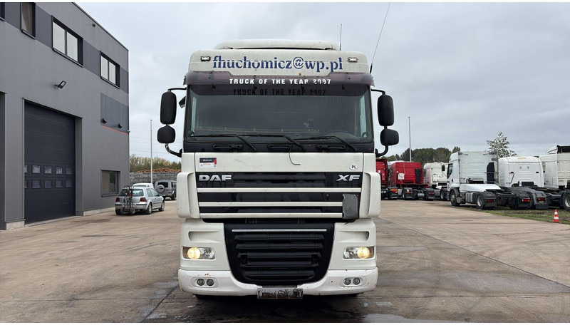 DAF XF 105.460 (BOITE MANUELLE / MANUAL GEARBOX) - Cabeza tractora: foto 2 DAF XF 105.460 (BOITE MANUELLE / MANUAL GEARBOX) - Cabeza tractora: foto 2