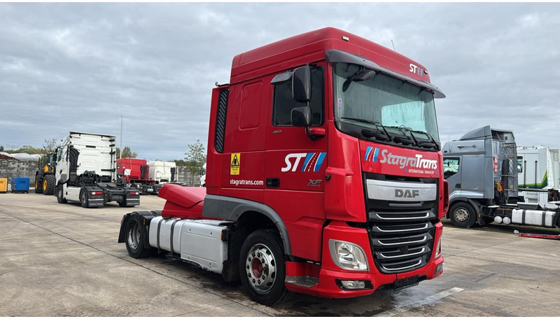 DAF XF 460 (BOITE MANUELLE / MANUAL GEARBOX) - Cabeza tractora: foto 3 DAF XF 460 (BOITE MANUELLE / MANUAL GEARBOX) - Cabeza tractora: foto 3