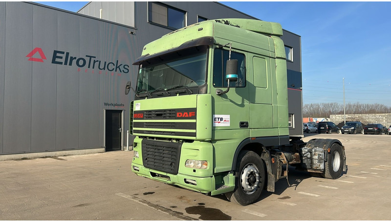 DAF XF 95.430 (EURO 2 / MANUAL PUMP / POMPE MANUELLE / BOITE MANUELLE) - Cabeza tractora: foto 1 DAF XF 95.430 (EURO 2 / MANUAL PUMP / POMPE MANUELLE / BOITE MANUELLE) - Cabeza tractora: foto 1
