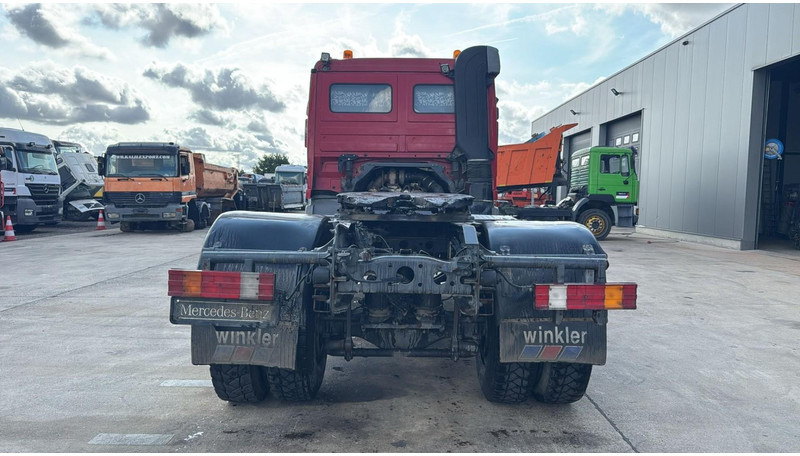 Mercedes-Benz Actros 1840 (4X4 / LAMES / GRANT PONT / PARFAIT ETAT / MP1 / V6 / ALLRAD) - Cabeza tractora: foto 5 Mercedes-Benz Actros 1840 (4X4 / LAMES / GRANT PONT / PARFAIT ETAT / MP1 / V6 / ALLRAD) - Cabeza tractora: foto 5