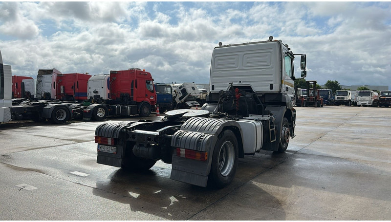 Mercedes-Benz Axor 1836 (845.000 km / GOOD CONDITION / BON ETAT) - Cabeza tractora: foto 5 Mercedes-Benz Axor 1836 (845.000 km / GOOD CONDITION / BON ETAT) - Cabeza tractora: foto 5