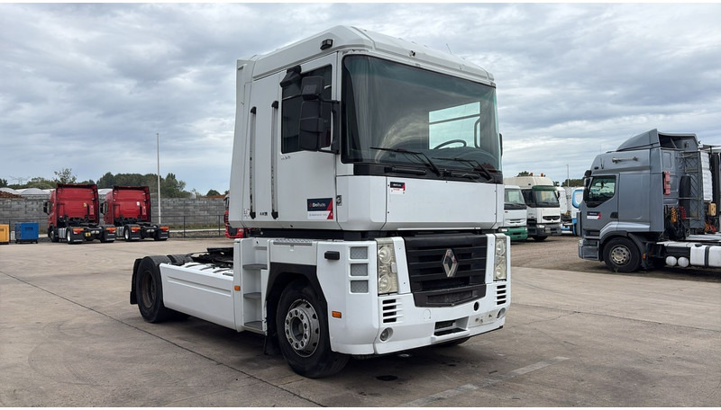 Renault Magnum 440 DXI - Cabeza tractora: foto 3 Renault Magnum 440 DXI - Cabeza tractora: foto 3
