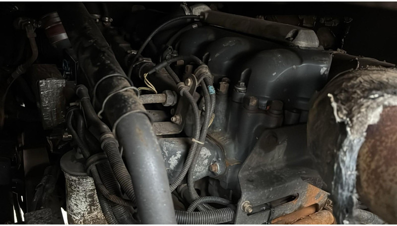 Cabeza tractora Renault Magnum 470 (POMPE MANUELLE / MANUAL PUMP / BOITE MANUELLE / MANUAL GEARBOX): foto 12