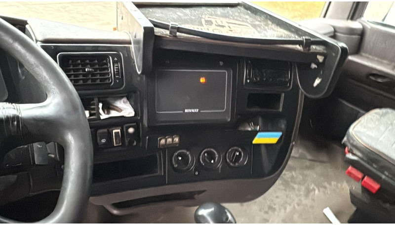 Cabeza tractora Renault Magnum 470 (POMPE MANUELLE / MANUAL PUMP / BOITE MANUELLE / MANUAL GEARBOX): foto 17