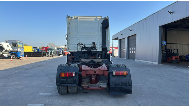 Leasing de Renault Magnum AE 420 (2 CULASSE / GRAND PONT / POMPE MANUELLE / MANUAL PUMP) Renault Magnum AE 420 (2 CULASSE / GRAND PONT / POMPE MANUELLE / MANUAL PUMP): foto 6