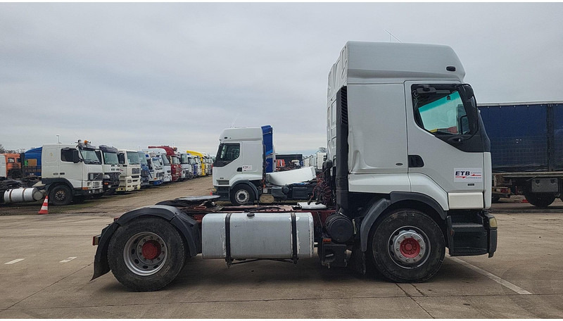 Renault Premium 385 (POMPE MANUELLE / EURO 2 / MANUAL PUMP) - Cabeza tractora: foto 4 Renault Premium 385 (POMPE MANUELLE / EURO 2 / MANUAL PUMP) - Cabeza tractora: foto 4