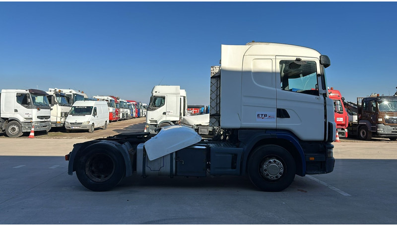 Scania 124-420 (MANUAL GEARBOX / BOITE MANUELLE) - Cabeza tractora: foto 4 Scania 124-420 (MANUAL GEARBOX / BOITE MANUELLE) - Cabeza tractora: foto 4