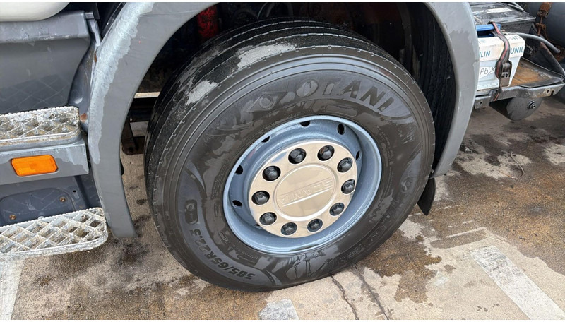 Leasing de Scania R164-480 (RETARDER / BOITE MANUELLE / MANUAL GEARBOX / STEEL SUSP. / LAMES / V8) Scania R164-480 (RETARDER / BOITE MANUELLE / MANUAL GEARBOX / STEEL SUSP. / LAMES / V8): foto 8 Leasing de Scania R164-480 (RETARDER / BOITE MANUELLE / MANUAL GEARBOX / STEEL SUSP. / LAMES / V8) Scania R164-480 (RETARDER / BOITE MANUELLE / MANUAL GEARBOX / STEEL SUSP. / LAMES / V8): foto 8