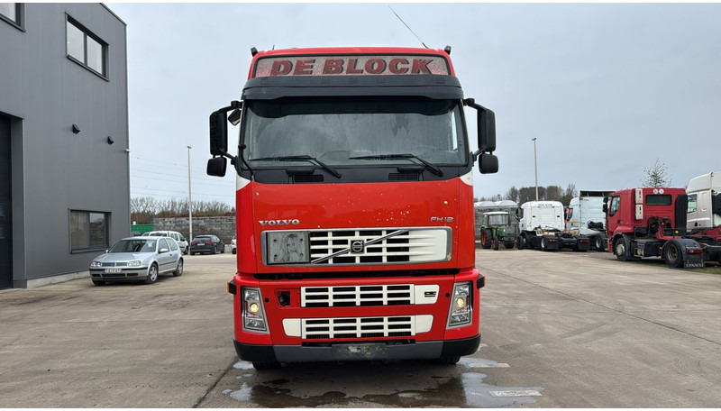 Volvo FH 420 (PERFECT CONDITION) - Cabeza tractora: foto 2 Volvo FH 420 (PERFECT CONDITION) - Cabeza tractora: foto 2
