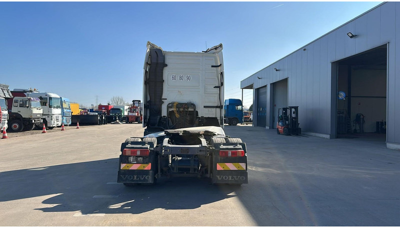 Volvo FH 440 (GOOD CONDITION / BONNE ETAT) - Cabeza tractora: foto 5 Volvo FH 440 (GOOD CONDITION / BONNE ETAT) - Cabeza tractora: foto 5