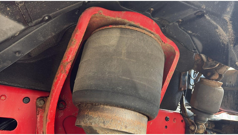 Camión chasis MAN TGA 18.410 (POMPE MANUELLE / MANUAL PUMP / BOITE MANUELLE / MANUAL GEARBOX): foto 12 Camión chasis MAN TGA 18.410 (POMPE MANUELLE / MANUAL PUMP / BOITE MANUELLE / MANUAL GEARBOX): foto 12