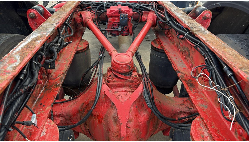 Camión chasis MAN TGA 18.410 (POMPE MANUELLE / MANUAL PUMP / BOITE MANUELLE / MANUAL GEARBOX): foto 14 Camión chasis MAN TGA 18.410 (POMPE MANUELLE / MANUAL PUMP / BOITE MANUELLE / MANUAL GEARBOX): foto 14