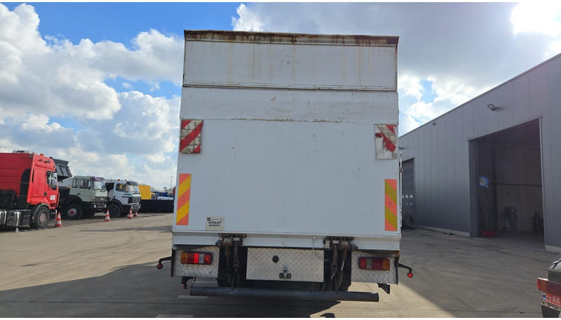 MAN TGL 8.180 (MANUAL GEARBOX / BELGIAN TRUCK / STEEL SUSPENSION) - Camión caja cerrada: foto 3 MAN TGL 8.180 (MANUAL GEARBOX / BELGIAN TRUCK / STEEL SUSPENSION) - Camión caja cerrada: foto 3