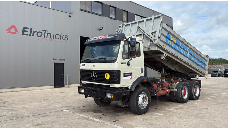 Mercedes-Benz SK 2527 (V6 / GRAND PONT / LAMES / BOITE MANUELLE / MANUAL GEARBOX) - Camión volquete: foto 1 Mercedes-Benz SK 2527 (V6 / GRAND PONT / LAMES / BOITE MANUELLE / MANUAL GEARBOX) - Camión volquete: foto 1