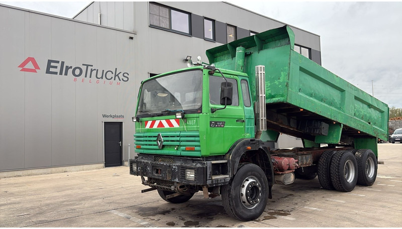 Renault G 300 MAXTER (GRAND PONT / POMPE MANUELLE / 6X4) - Camión volquete: foto 1 Renault G 300 MAXTER (GRAND PONT / POMPE MANUELLE / 6X4) - Camión volquete: foto 1