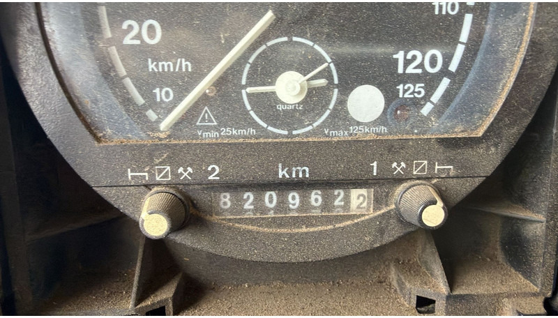 Leasing de Scania 93-280 (POMPE MANUELLE / MANUAL PUMP / 6X4 / STEEL SUSP. / LAMES) Scania 93-280 (POMPE MANUELLE / MANUAL PUMP / 6X4 / STEEL SUSP. / LAMES): foto 16