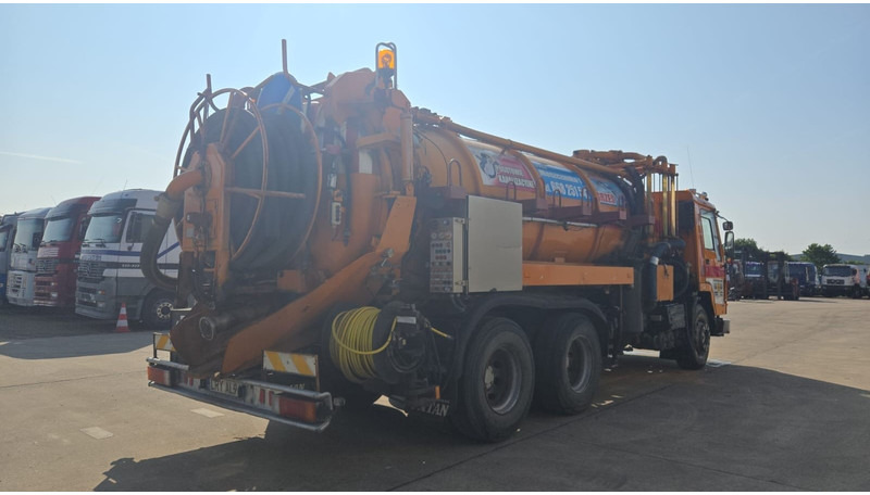 Volvo FL 10 - 320 (10500L + 1500L / 10 TYRES FULL STEEL / HIGH PRESSURE + VACUUM / POMPE MANUELLE / MANUAL PUMP) - Limpieza de alcantarillado: foto 5 Volvo FL 10 - 320 (10500L + 1500L / 10 TYRES FULL STEEL / HIGH PRESSURE + VACUUM / POMPE MANUELLE / MANUAL PUMP) - Limpieza de alcantarillado: foto 5