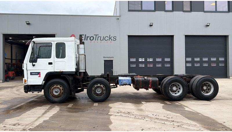 Camión chasis Volvo FL 10 - 320 (POMPE MANUELLE / MANUAL PUMP / LAMES / STEEL SUSP. / 8X4): foto 8