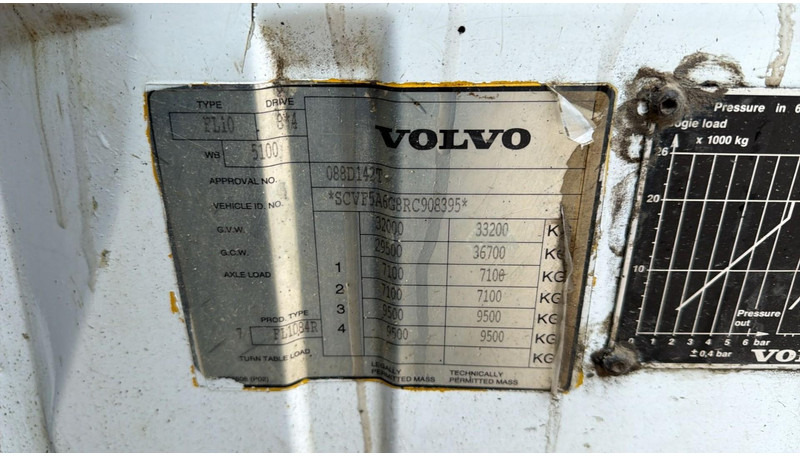 Camión chasis Volvo FL 10 - 320 (POMPE MANUELLE / MANUAL PUMP / LAMES / STEEL SUSP. / 8X4): foto 18