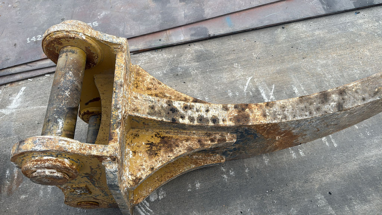 CATERPILLAR 336 Ripper from STOCK - Escarificador para Excavadora de cadenas: foto 4 CATERPILLAR 336 Ripper from STOCK - Escarificador para Excavadora de cadenas: foto 4