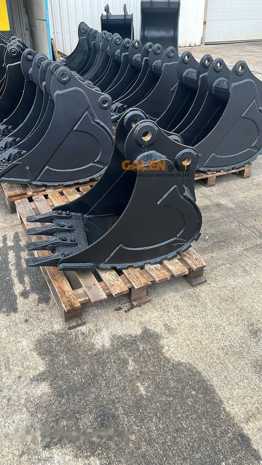 Caterpillar 305 Digging Bucket - Cazo para excavadora: foto 1 Caterpillar 305 Digging Bucket - Cazo para excavadora: foto 1