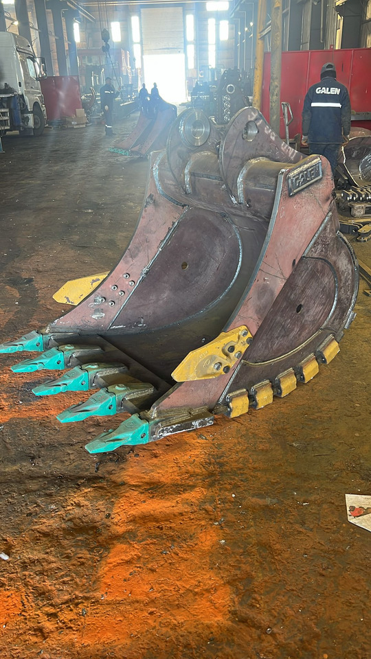 HYUNDAI HX225 Heavy Duty Bucket - Cazo para excavadora para Excavadora de cadenas: foto 3 HYUNDAI HX225 Heavy Duty Bucket - Cazo para excavadora para Excavadora de cadenas: foto 3