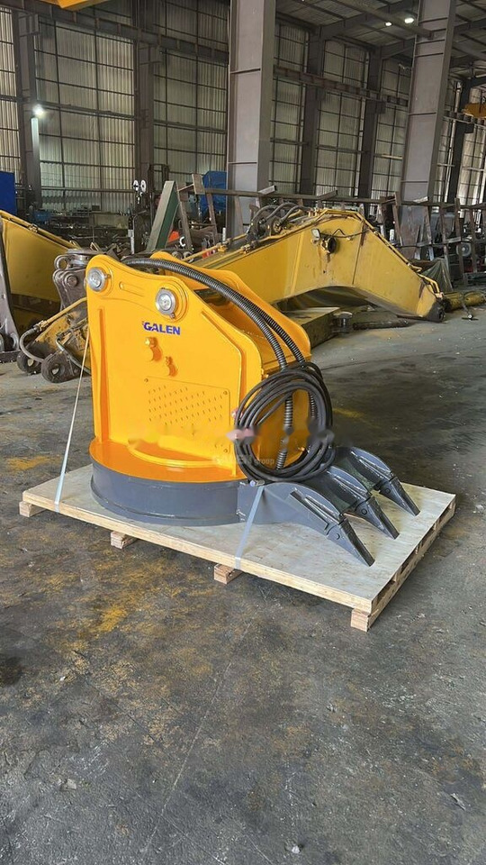 Galen Excavator Magnet for Metal Scraps - Implemento: foto 3 Galen Excavator Magnet for Metal Scraps - Implemento: foto 3