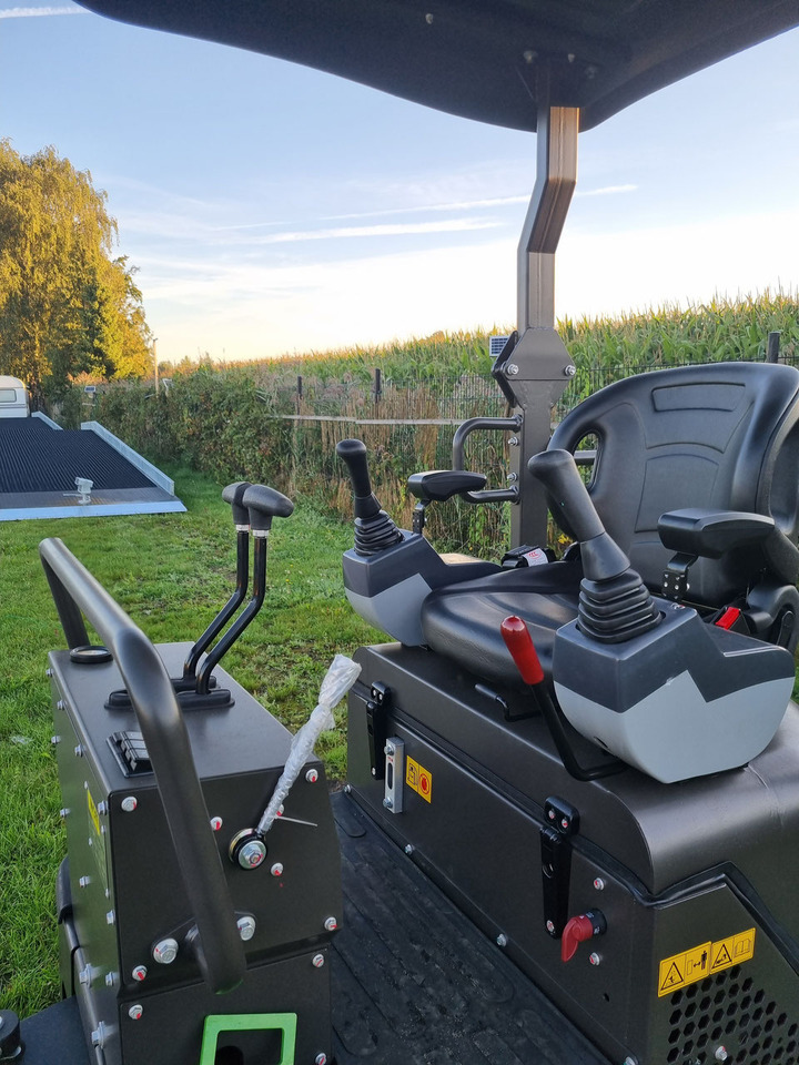 Miniexcavadora WCM CTX 8010 Servo Diesel: foto 19