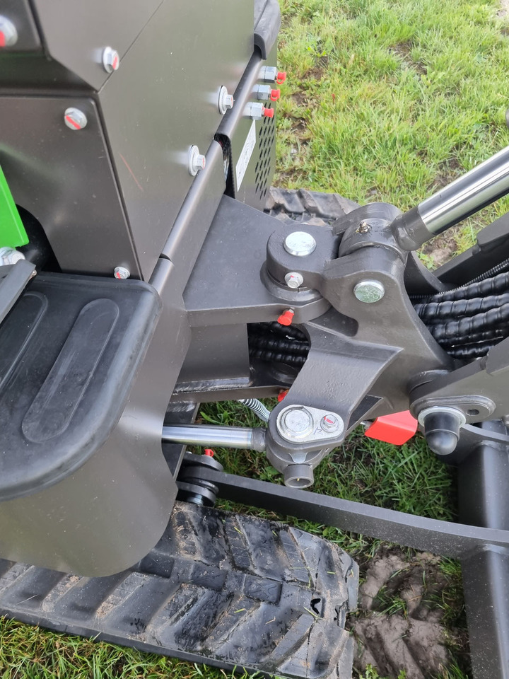 Miniexcavadora WCM CTX 8010 Servo Diesel: foto 12