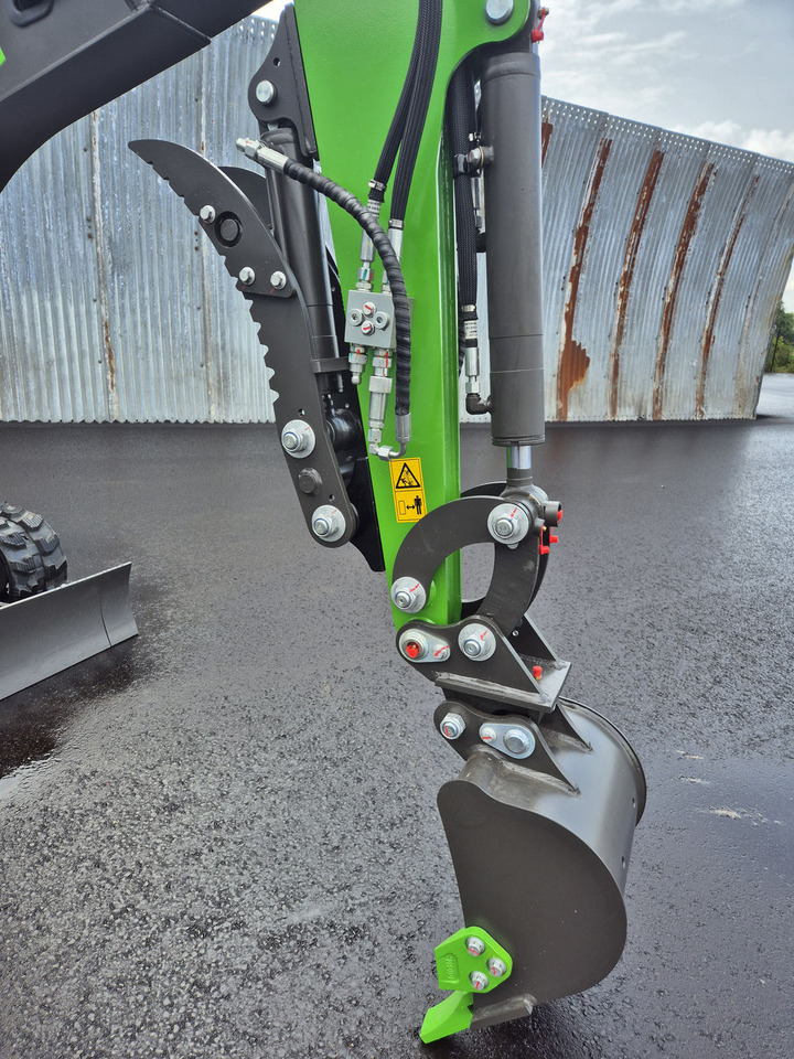 Miniexcavadora WCM CTX 8010S Servo Diesel: foto 8