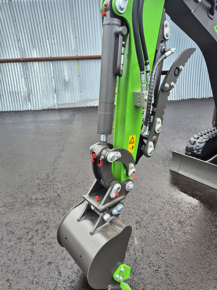 Miniexcavadora WCM CTX 8010S Servo Diesel: foto 9