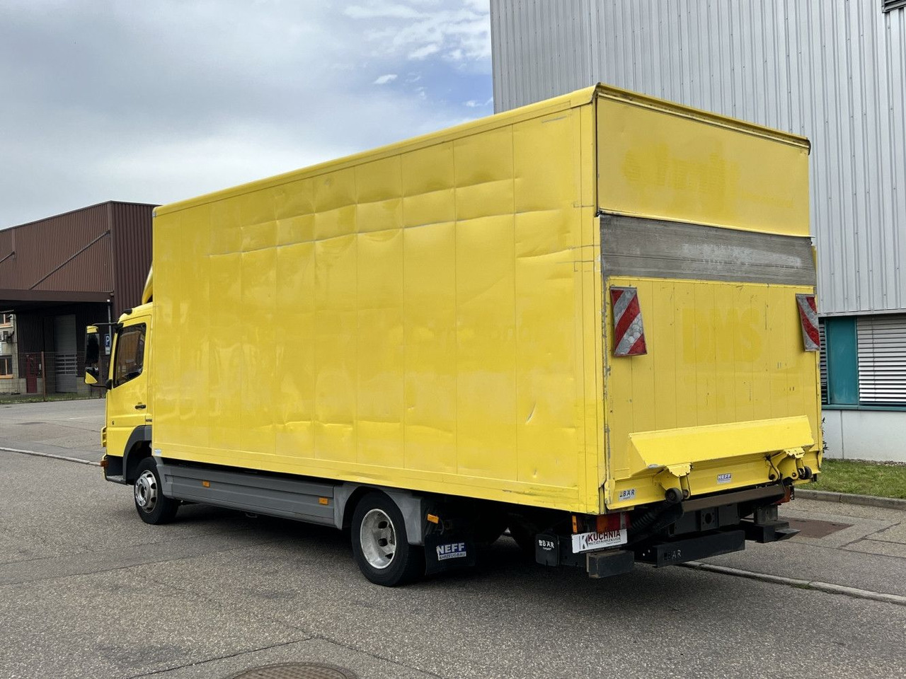 Mercedes-Benz Atego 816L Möbelkoffer 6,15m LBW 3-Sitze Euro-5 - Furgoneta caja cerrada: foto 5 Mercedes-Benz Atego 816L Möbelkoffer 6,15m LBW 3-Sitze Euro-5 - Furgoneta caja cerrada: foto 5