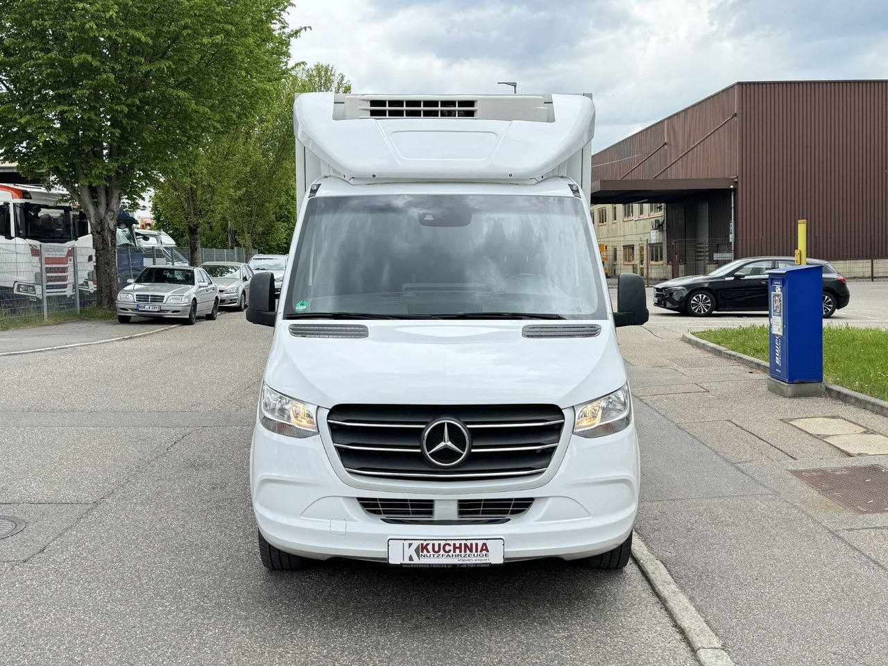 Mercedes-Benz Sprinter 316 Tiefkühl 3,3m TK V-500 MAX Luftgef. - Furgoneta frigorifica: foto 2 Mercedes-Benz Sprinter 316 Tiefkühl 3,3m TK V-500 MAX Luftgef. - Furgoneta frigorifica: foto 2