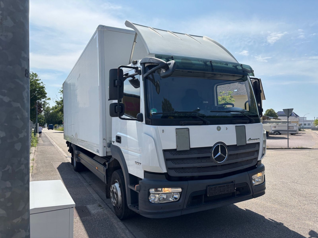 Mercedes-Benz Atego III 1227L, Euro-6 Klima, LBW - Camión caja cerrada: foto 3 Mercedes-Benz Atego III 1227L, Euro-6 Klima, LBW - Camión caja cerrada: foto 3