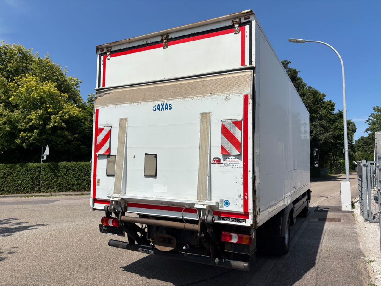 Mercedes-Benz Atego III 1227L, Euro-6 Klima, LBW - Camión caja cerrada: foto 4 Mercedes-Benz Atego III 1227L, Euro-6 Klima, LBW - Camión caja cerrada: foto 4